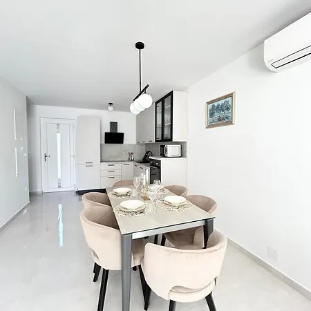 Luxury Nano Apartmán